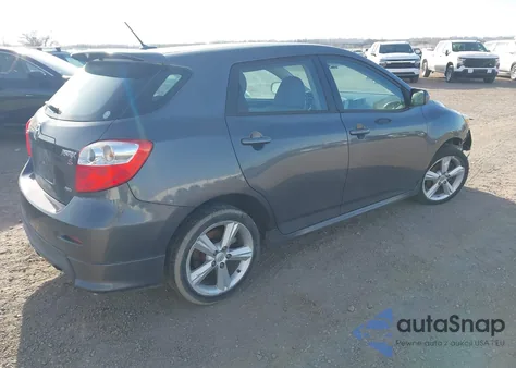 2010 Toyota Matrix S z USA, uszkodzony, nr VIN 2T1LE4EE2AC018887